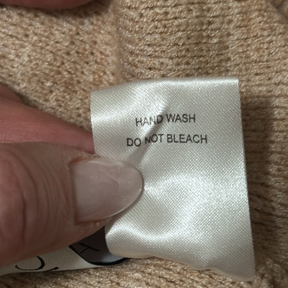 NWT CHICWISH Beige Cozy Ribbed Long Sleeve Turtleneck Knit Pullover Sweater Sz M - Picture 7 of 13